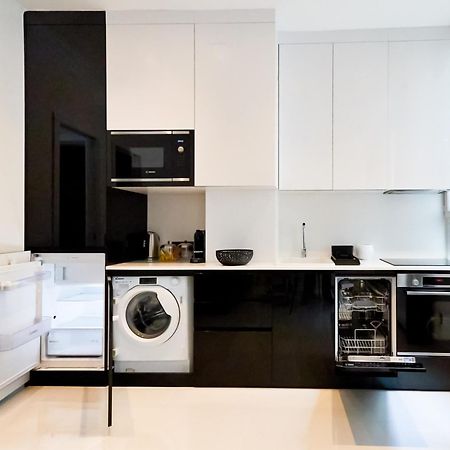 Luxury Apartment Les Champs-Elysees Париж Екстериор снимка