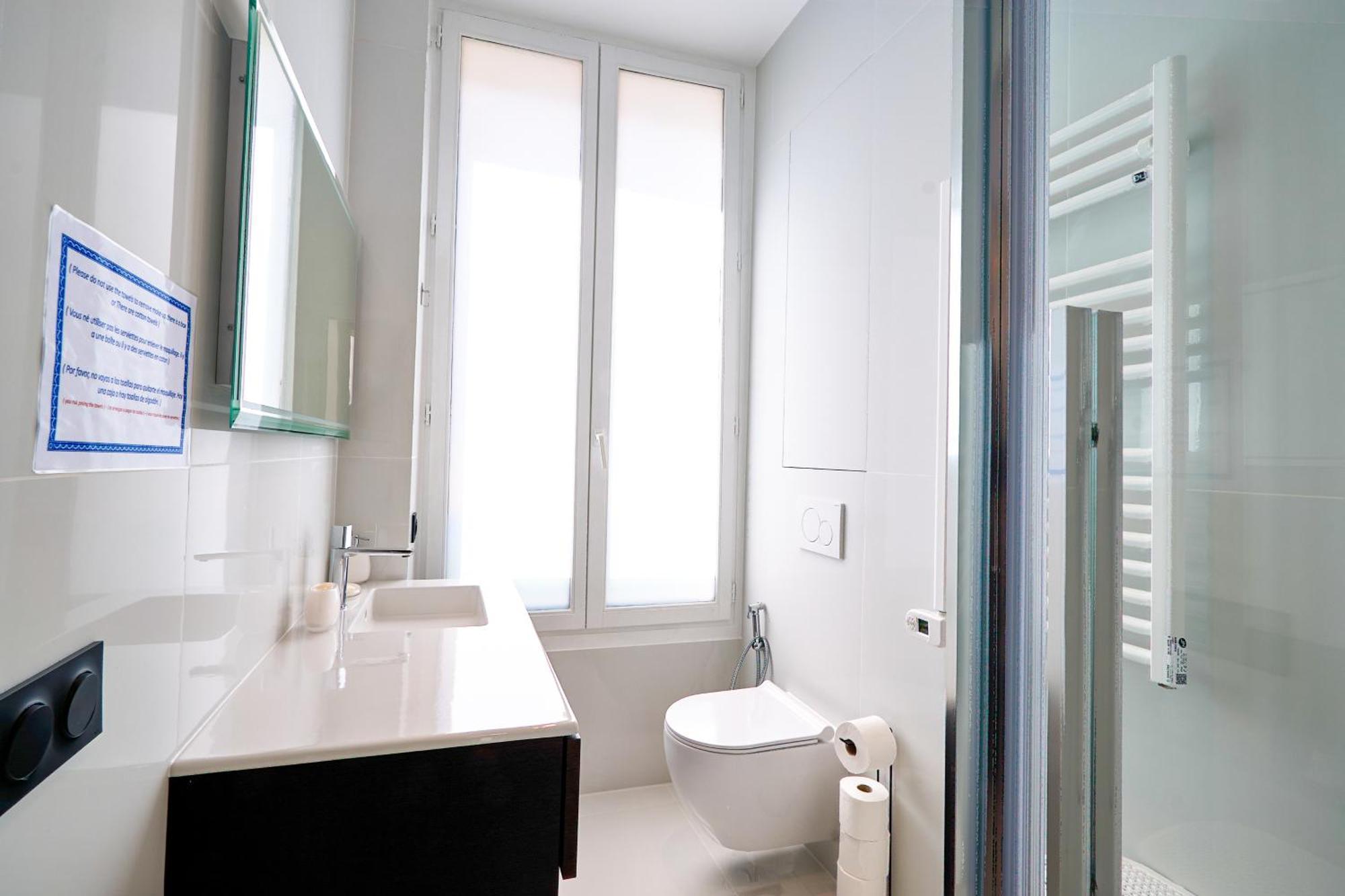 Luxury Apartment Les Champs-Elysees Париж Екстериор снимка